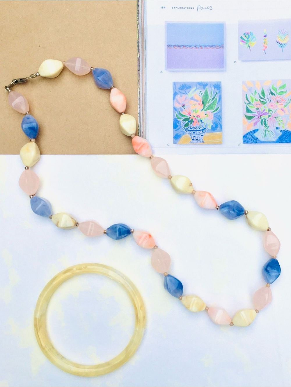 Bundle ❉ Vintage Lucite Bangle + Beaded Necklace